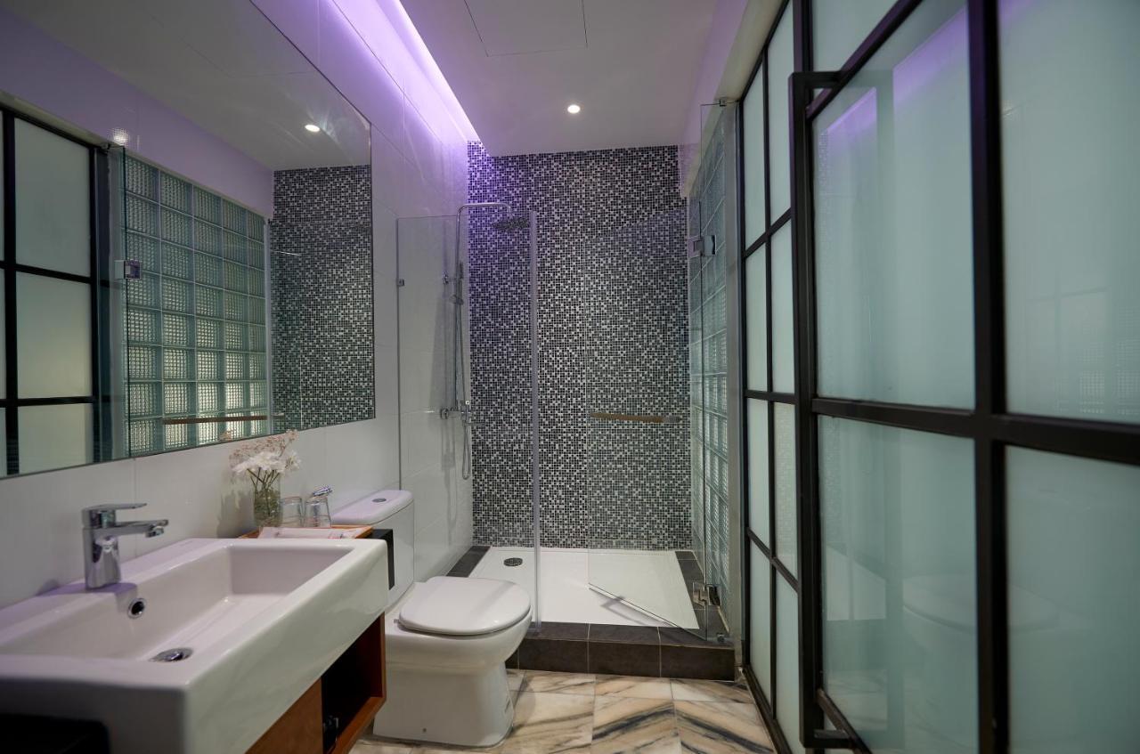 Macalister Terraces Hotel جورج تاون المظهر الخارجي الصورة